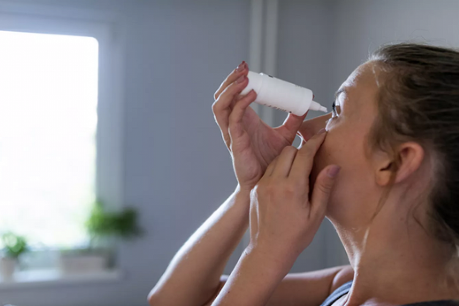 Một số mẹo điều trị khô mắt