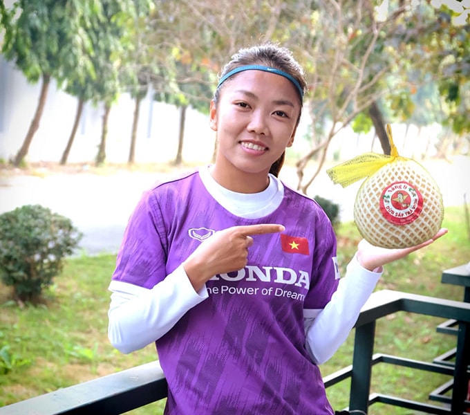 Nghề tay trái của các nữ cầu thủ tuyển Việt Nam