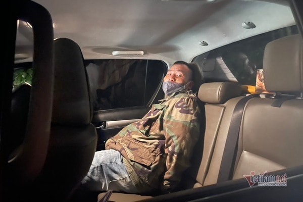 Truy tìm 2 tội phạm ma túy khoét tường trốn khỏi trại tạm giam