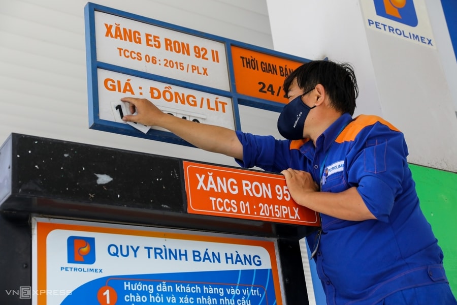 Giá xăng dầu được dự báo tiến sát ngưỡng 30.000 đồng/lít