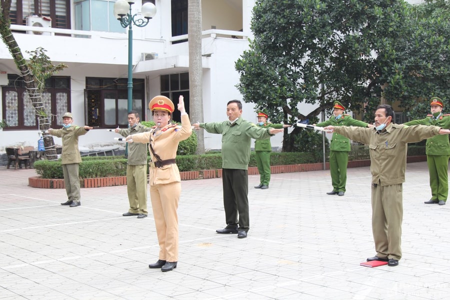 Nghệ An xây dựng các mô hình khu dân cư, tổ tự quản an toàn giao thông