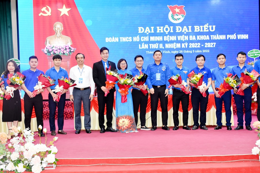 Tuổi trẻ Bệnh viện Đa khoa TP Vinh tiên phong, sáng tạo, đổi mới để hoàn thành sứ mệnh cao quý 