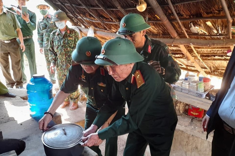 Hành trình về chiến trường xưa của các lão tướng