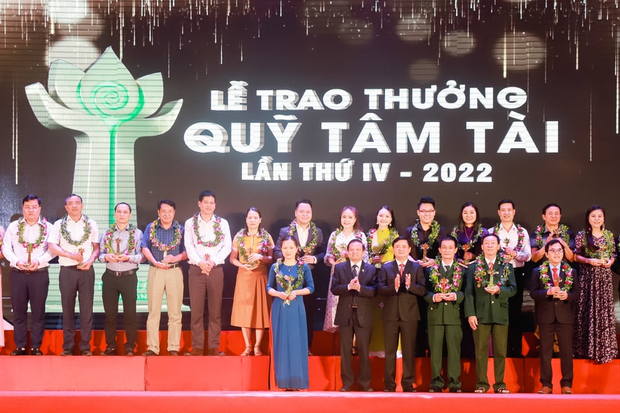 Quỹ Tâm Tài Nghệ An vinh danh 79 tập thể, cá nhân tiêu biểu
