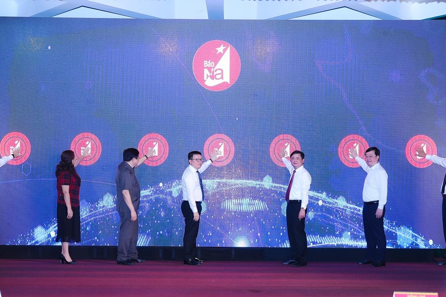 Long trọng lễ ra mắt giao diện mới Báo Nghệ An điện tử