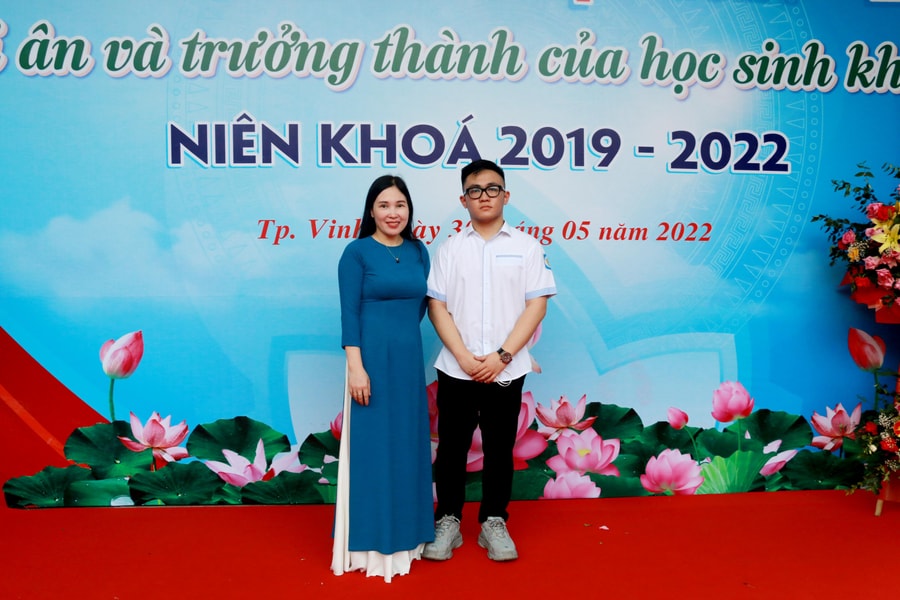 Nam sinh Nghệ An giành Huy chương Vàng Olympic Tin học Châu Á