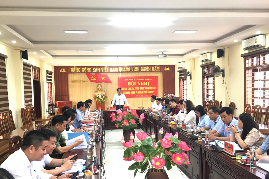 Tăng cường tuyên truyền, triển khai có hiệu quả các chỉ thị, nghị quyết của Đảng