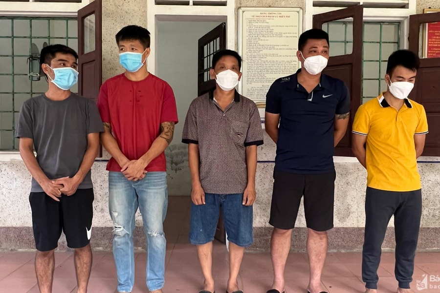 Triệt xóa đường dây cá độ bóng đá trực tuyến nghìn tỷ đồng