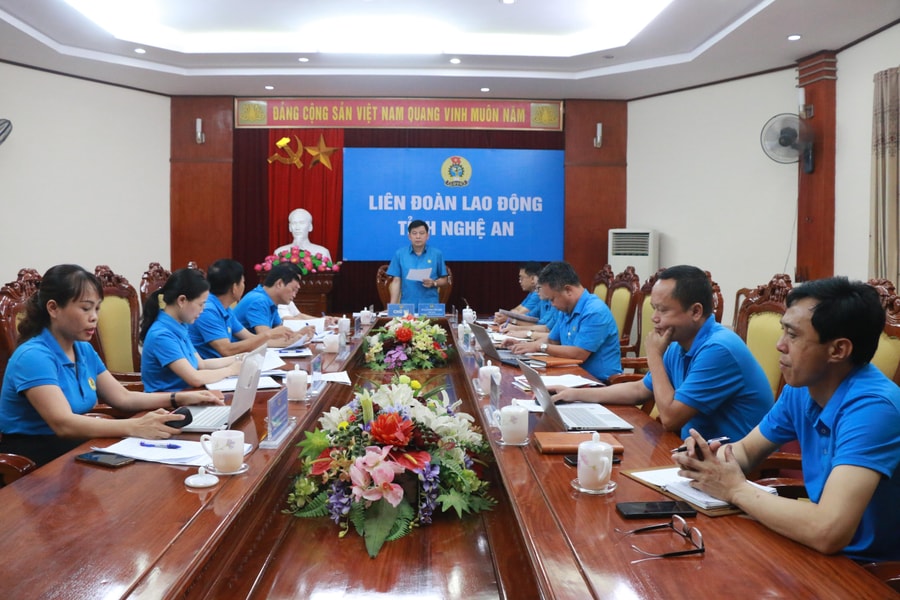 Công đoàn Nghệ An tiếp tục đẩy mạnh công tác chăm lo, bảo vệ người lao động 