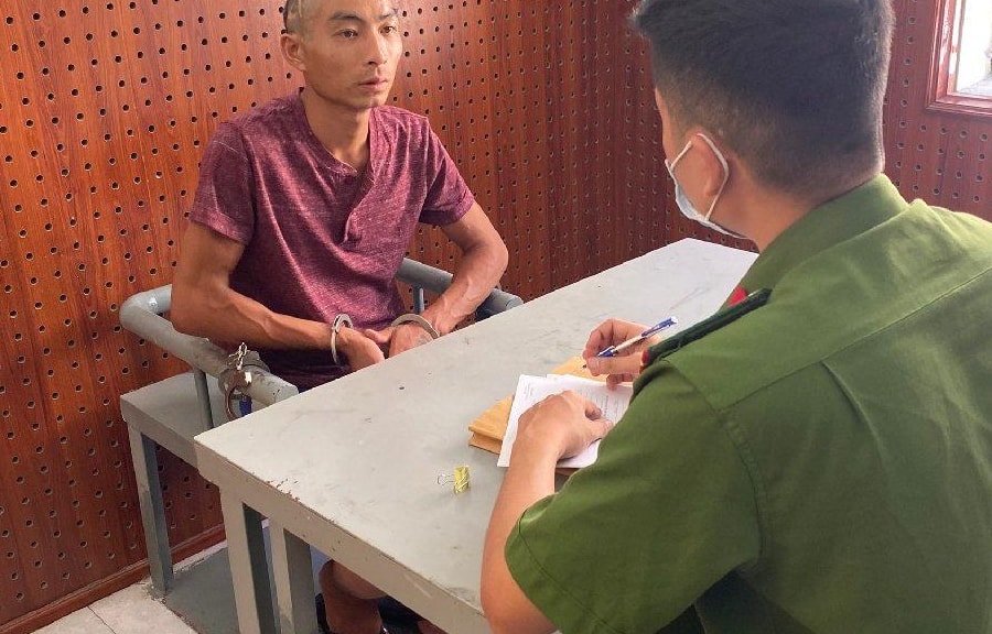 Bắt đối tượng vận chuyển ma túy, dùng kim tiêm tấn công lực lượng chức năng