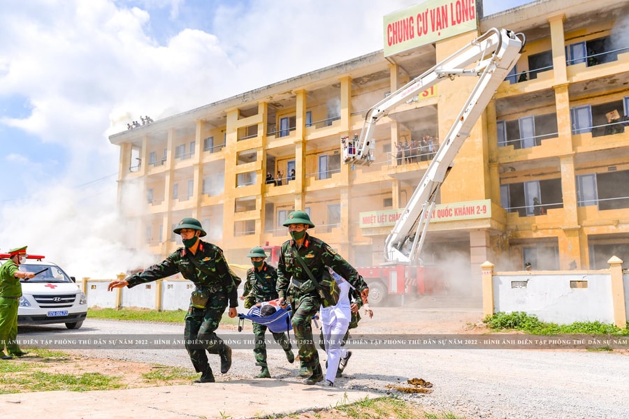 Diễn tập ứng phó thảm họa cháy nổ chung cư, sập công trình, hóa chất độc và tìm kiếm cứu nạn