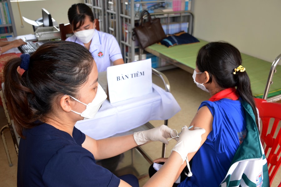 Nghệ An: Đẩy mạnh tiêm chủng, chủ động phòng, chống dịch bệnh