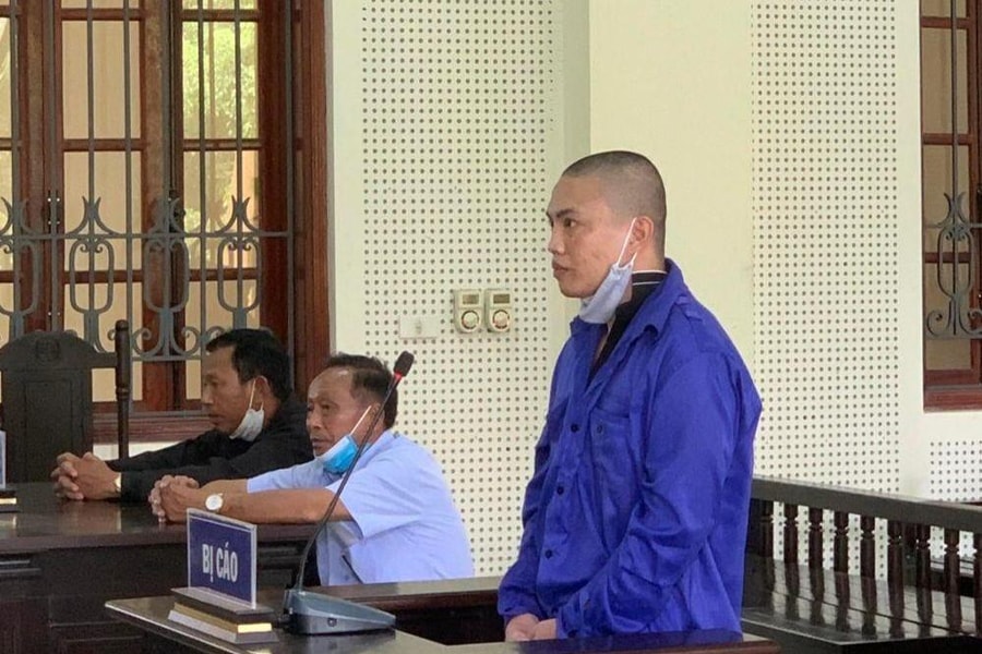 Án mạng do… bóp còi không tránh!