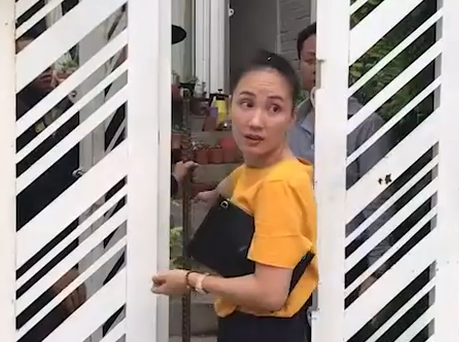 Bắt giữ đối tượng bị truy nã về tội xâm phạm chỗ ở của người khác