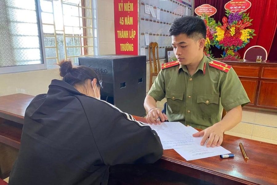 Bạo lực học đường: Nhà trường e ngại, phụ huynh nuông chiều?