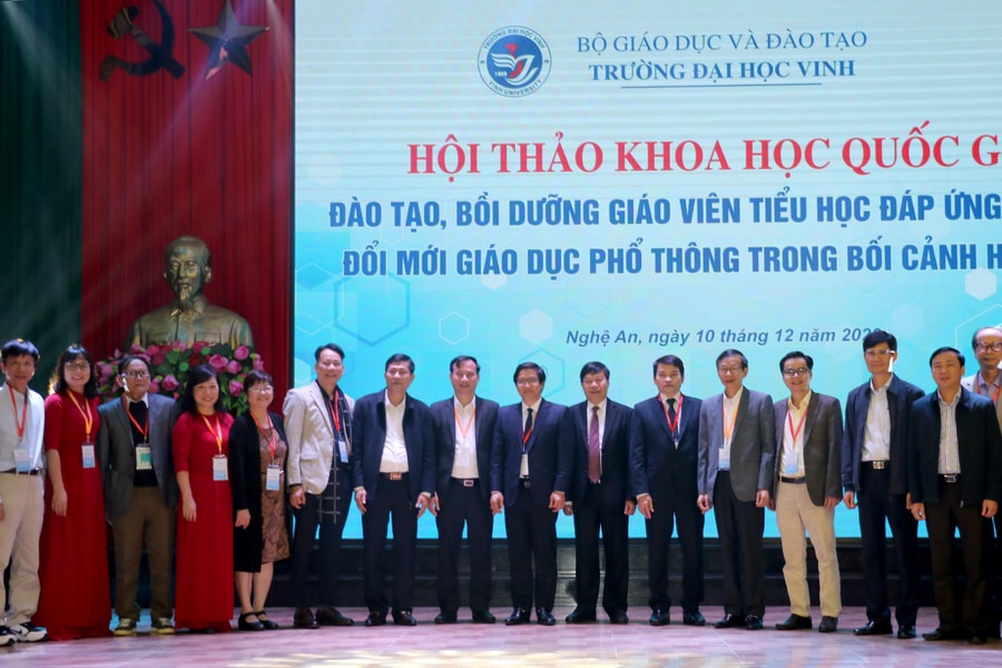 Hội thảo khoa học quốc gia về đào tạo, bồi dưỡng giáo viên tiểu học