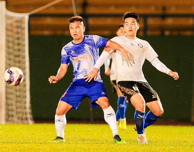 VPF làm việc với HAGL về chuyện nhà tài trợ nước tăng lực; CLB Khánh Hòa: Phải ‘sống’ rồi mới mộng mơ