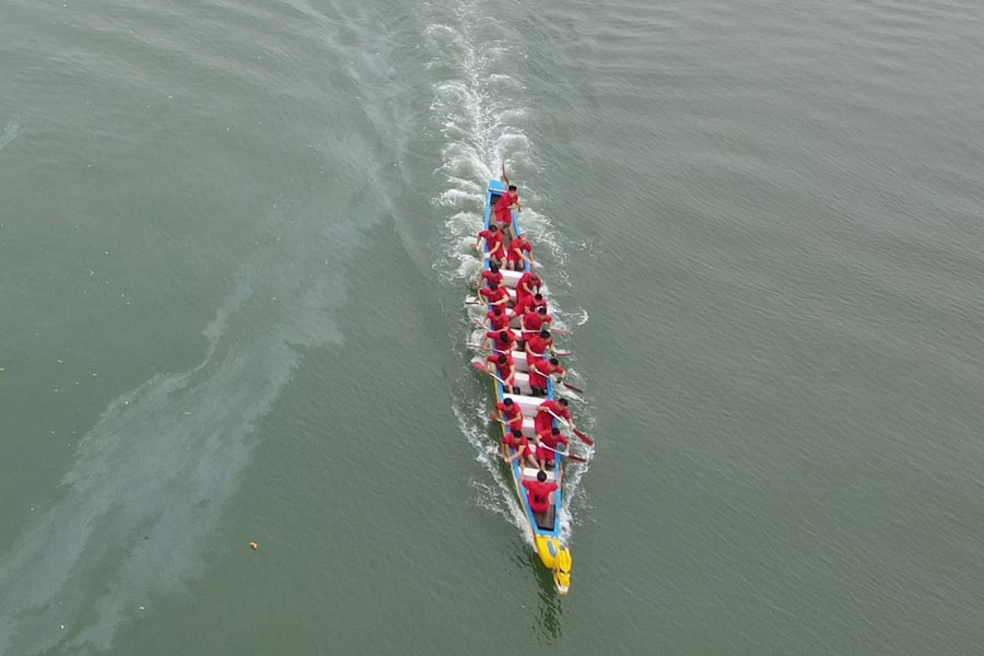 Hấp dẫn Hội thi chèo bơi tại Lễ hội Đền Vạn Lộc