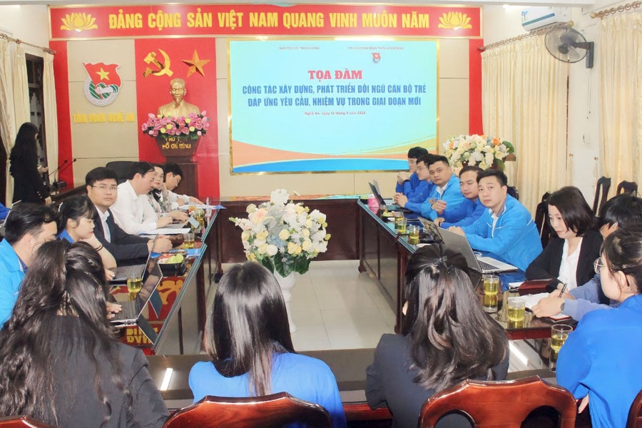 Ban Bí thư Trung ương Đoàn tổ chức Tọa đàm 'Xây dựng, phát triển đội ngũ cán bộ trẻ đáp ứng yêu cầu giai đoạn mới'