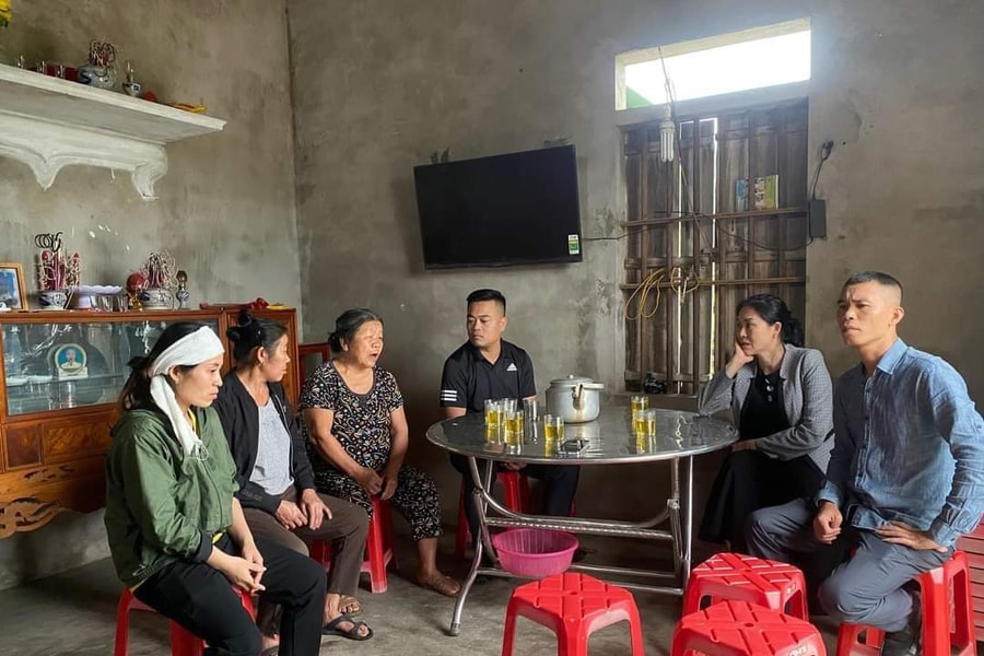 Xót thương hoàn cảnh người phụ nữ mất chồng và con ở huyện Tân Kỳ