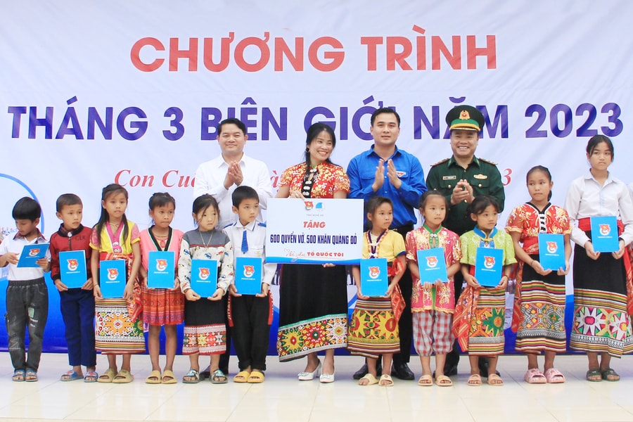 Nghệ An tổ chức ‘Tháng Ba biên giới’ tại Đồn Biên phòng Châu Khê 