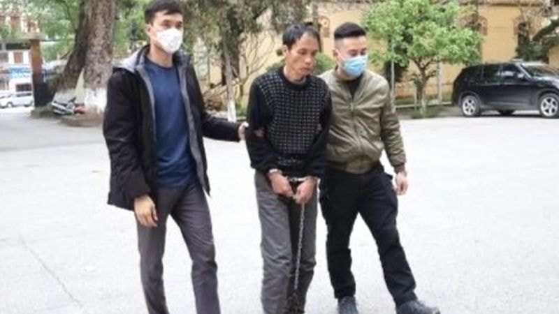 Nhẫn tâm sát hại bố đẻ vì bị từ chối... đưa sổ đỏ