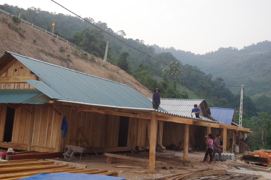 Nỗi lo ở khu tái định cư vùng sạt lở