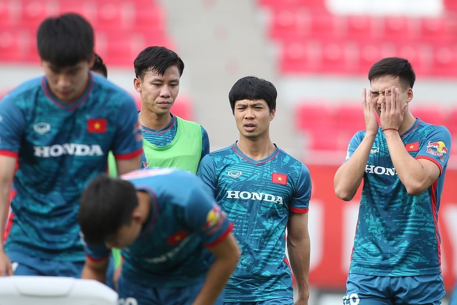 Công Phượng, Quế Ngọc Hải hứng khởi tập luyện trước trận giao hữu với Hong Kong