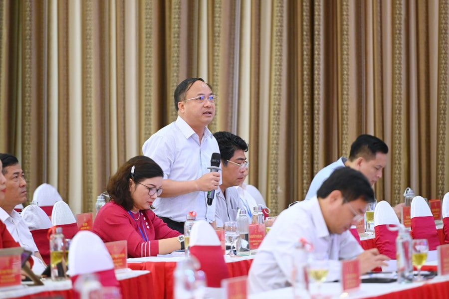 Video: Giám đốc Sở Nội vụ Nghệ An làm rõ nguyên nhân chậm trễ tuyển dụng giáo viên mầm non hợp đồng vào biên chế 