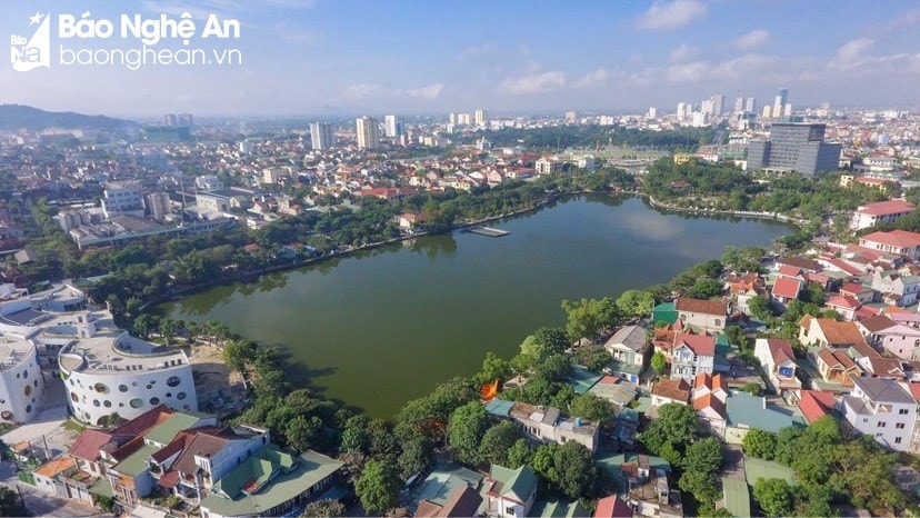 Ngày 11/7, nhiều nơi ở Nghệ An trên 40 độ C như Đô Lương, Nghĩa Đàn, Con Cuông, TP Vinh