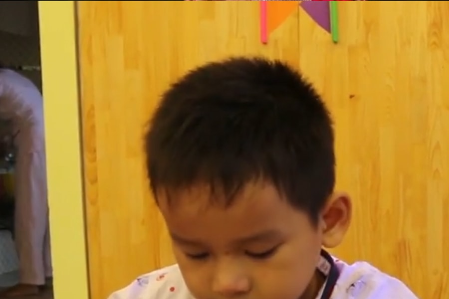 Trẻ mẫu giáo trong tuổi phổ cập giáo dục mầm non được hỗ trợ tiền ăn trưa 360.000 đồng/tháng