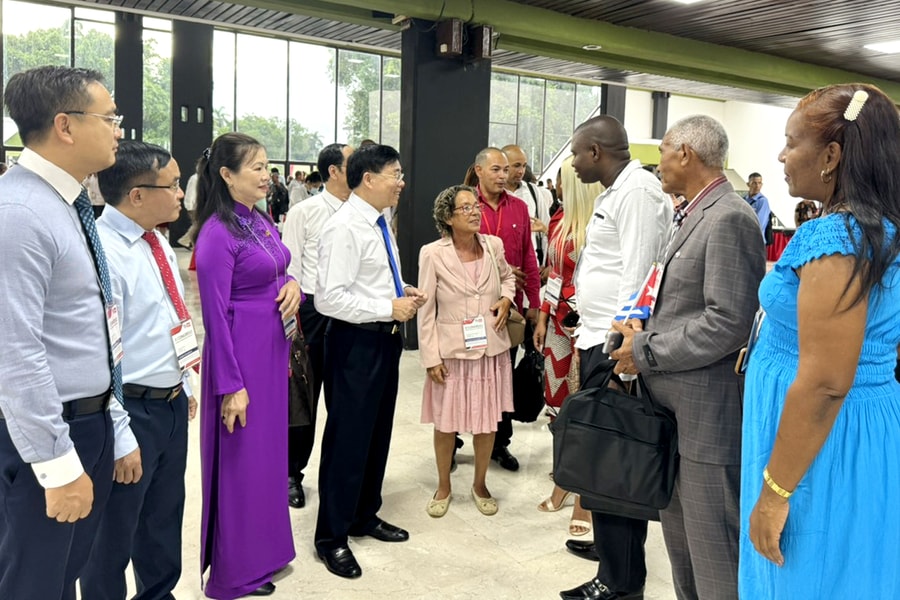 Đoàn đại biểu tỉnh Nghệ An dự Khai mạc Đại hội Ủy ban Bảo vệ cách mạng Cuba lần thứ X