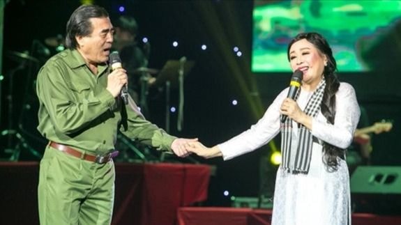 NSND Trung Đức tiết lộ kỷ niệm khó quên khi song ca với NSND Thu Hiền