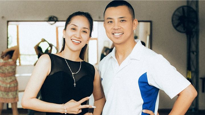 Khánh Thi bất ngờ đăng ảnh với tình cũ Chí Anh