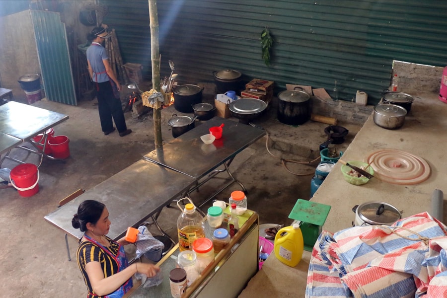 Giải pháp nào gỡ khó trong thực hiện mô hình trường tiểu học bán trú ở Nghệ An?