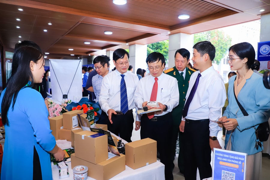 Danh sách 75 công trình sáng tạo khoa học và công nghệ Nghệ An giành các giải thưởng tổng trị giá hơn 2 tỷ đồng