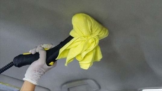 Những điều cần tránh khi vệ sinh trần xe 