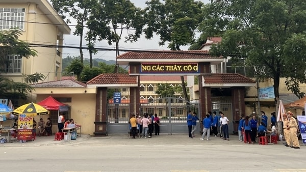 Khởi tố 3 bị can làm lộ đề thi Ngữ văn trong kỳ thi tốt nghiệp THPT 2023