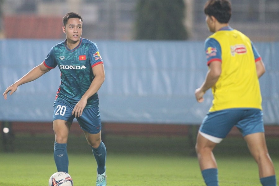 Trung vệ tuyển Việt Nam tự tin lấy 3 điểm trên đất Philippines; Hà Nội FC đặt mục tiêu 'chơi tới cùng' ở AFC Champions League