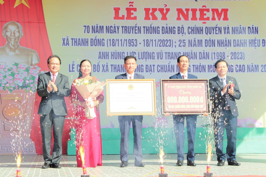 Xã Thanh Đồng (Thanh Chương) kỷ niệm 70 năm thành lập và đón nhận Bằng công nhận đạt chuẩn Nông thôn mới nâng cao