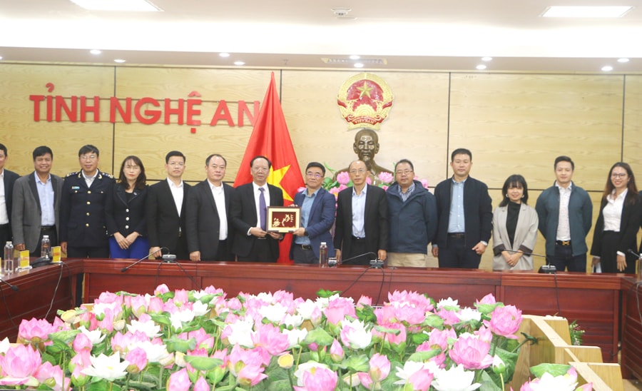 Tập đoàn sản xuất, chế tạo module camera lớn thứ 3 thế giới khảo sát, tìm hiểu môi trường đầu tư tại Nghệ An