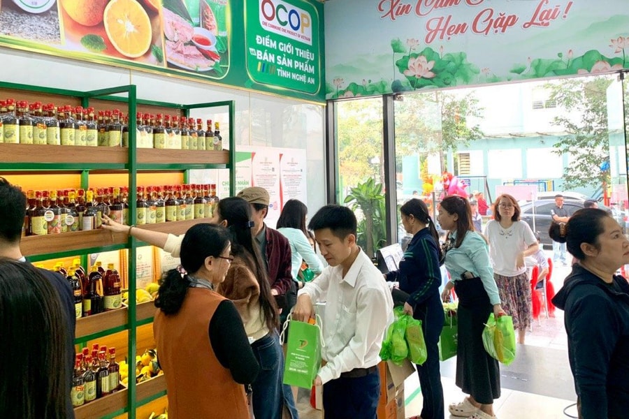 Khai trương điểm giới thiệu sản phẩm OCOP tỉnh Nghệ An tại Hà Nội 