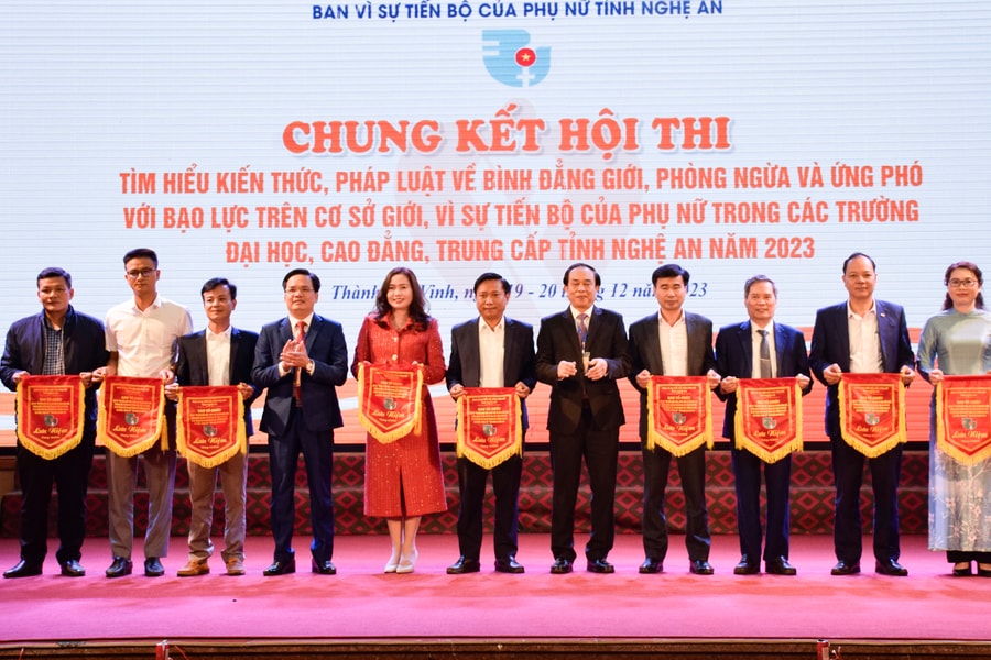 Lần đầu tiên Nghệ An tổ chức hội thi tìm hiểu chính sách, pháp luật về bình đẳng giới