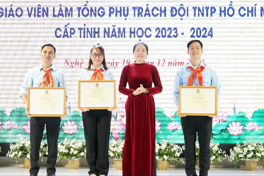 3 giáo viên được trao giải Nhất tại Hội thi giáo viên Tổng phụ trách Đội giỏi cấp tỉnh