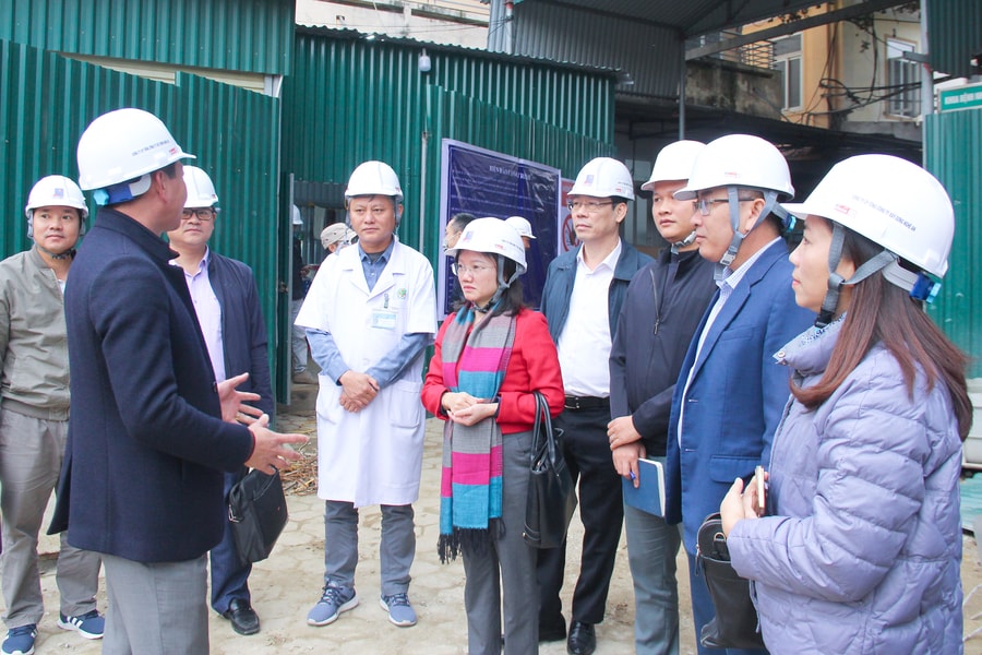 Đoàn đại Quốc hội tỉnh Nghệ An kiến nghị các chủ đầu tư đẩy nhanh tiến độ thi công các dự án thuộc Chương trình phục hồi, phát triển kinh tế - xã hội