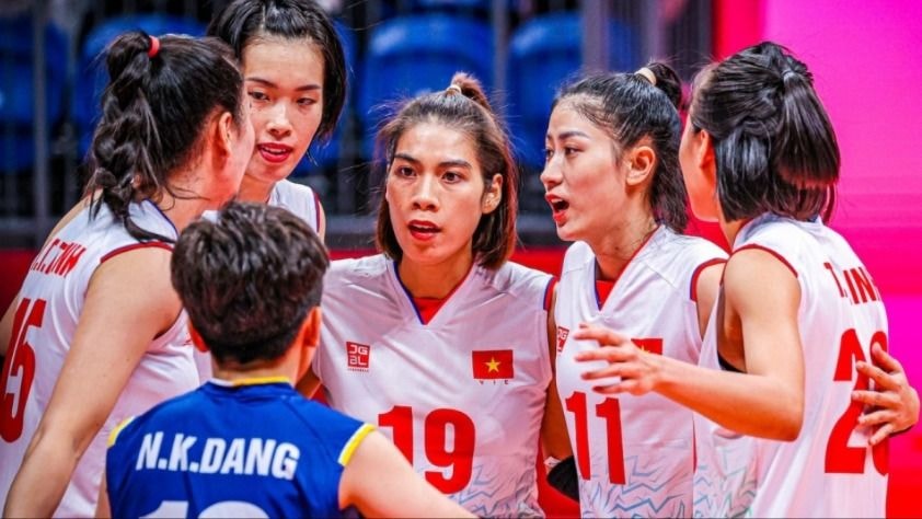 Sao Indonesia tuyên bố nóng đấu tuyển Việt Nam; 2 tuyển thủ bóng chuyền nữ Việt Nam gia nhập câu lạc bộ Thái Lan