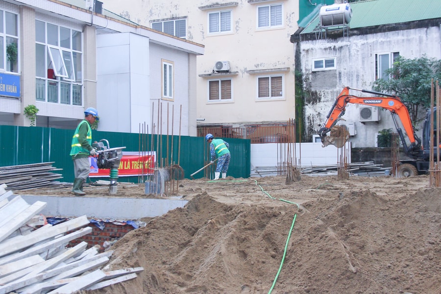 Đoàn Đại biểu Quốc hội tỉnh Nghệ An đề nghị đẩy nhanh tiến độ thi công, giải ngân các công trình, dự án thuộc chương trình phục hồi kinh tế - xã hội