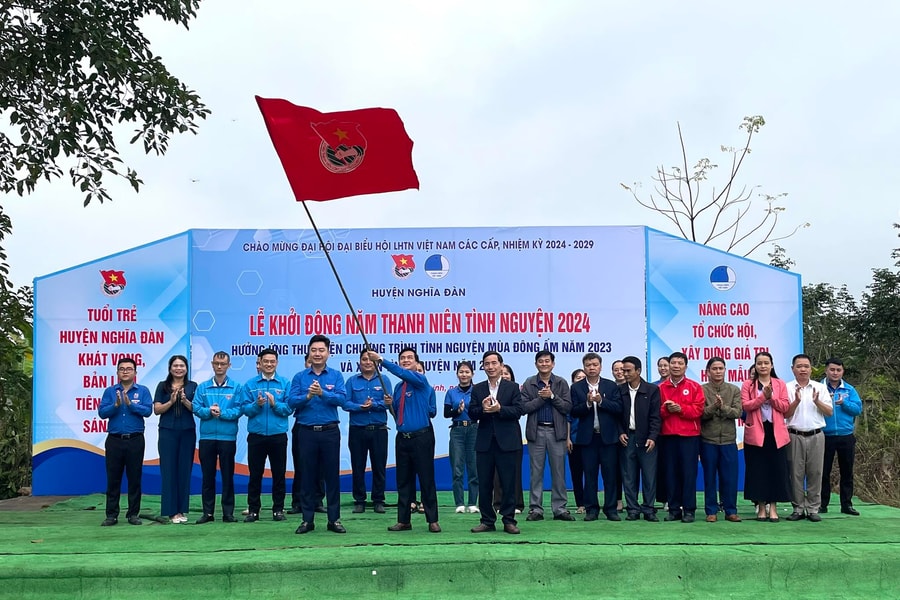 Nghĩa Đàn tổ chức Lễ khởi động Năm Thanh niên tình nguyện 2024