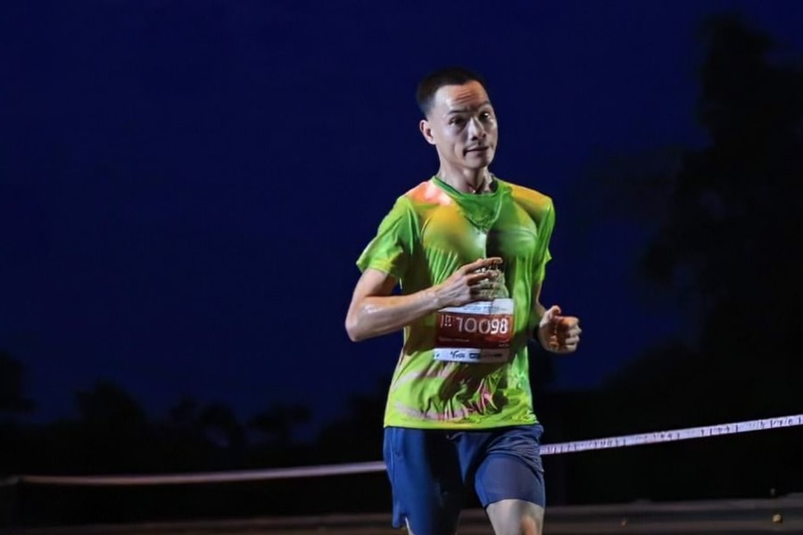 Tấm lòng thiện nguyện của một runner khuyết tật ở Nghệ An