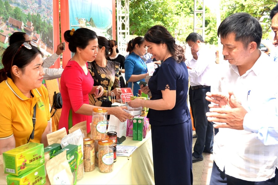 Nông dân Nam Đàn tăng tốc sản xuất sản phẩm OCOP phục vụ Tết